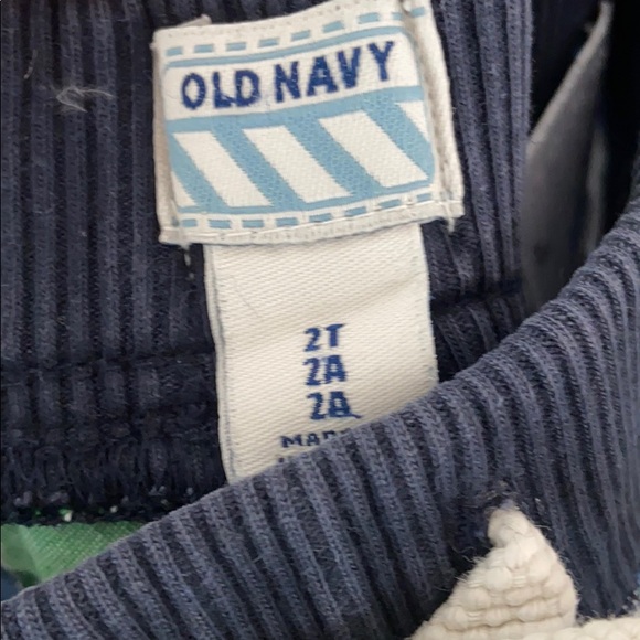 2T shorts bundle - Picture 3 of 4